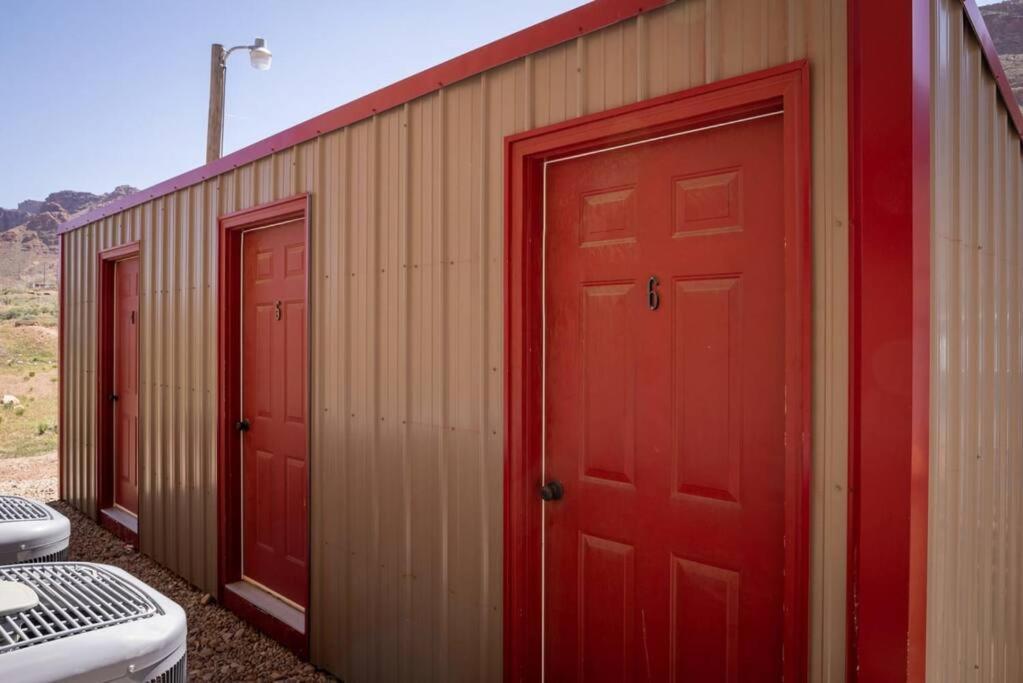 Luxury Downtown Rental - La Dolce Vita Villa #4 Moab Bagian luar foto