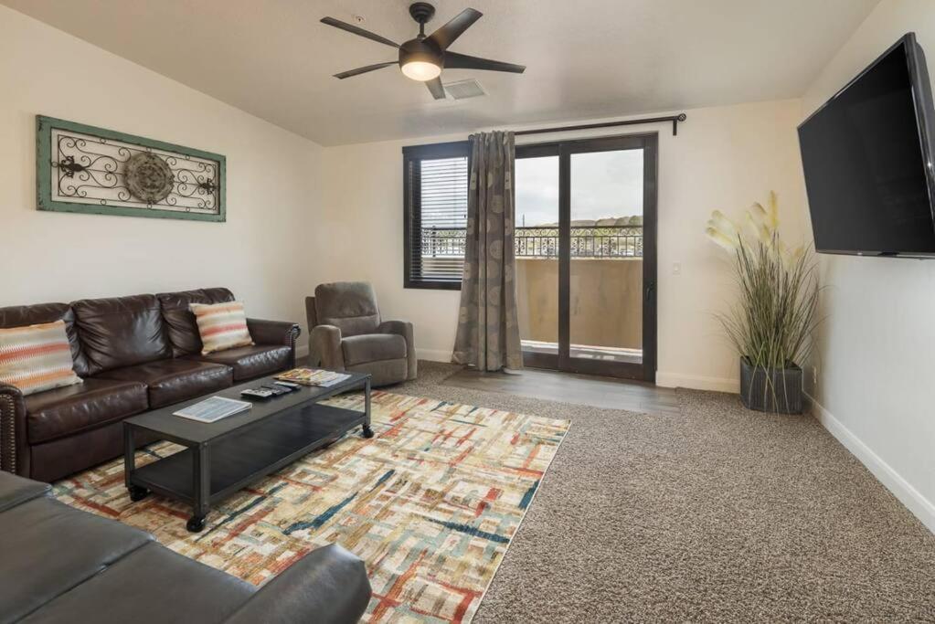 Luxury Downtown Rental - La Dolce Vita Villa #4 Moab Bagian luar foto